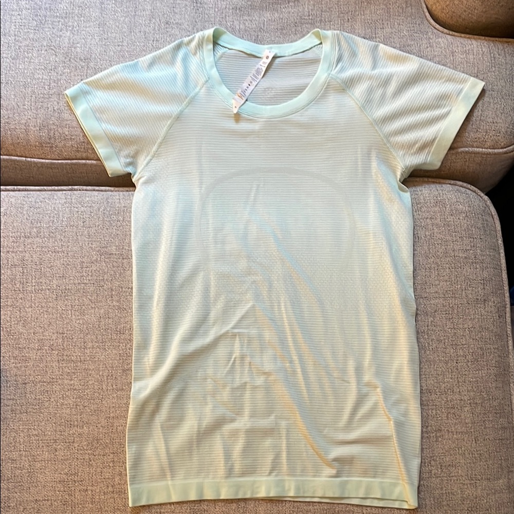lululemon athletica Mint Swiftly tech short Sleeve Tee